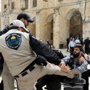 إبعاد حراس الأقصى